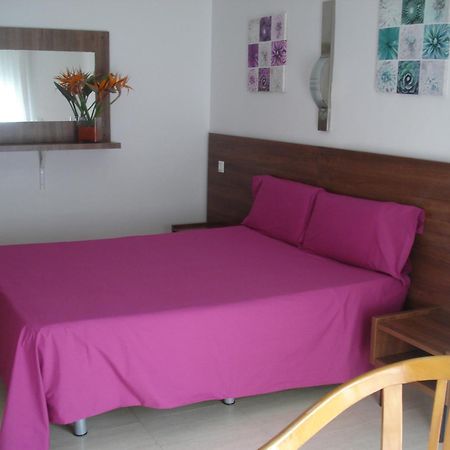 Hostal Margarita Pineda de Mar Pokoj fotografie