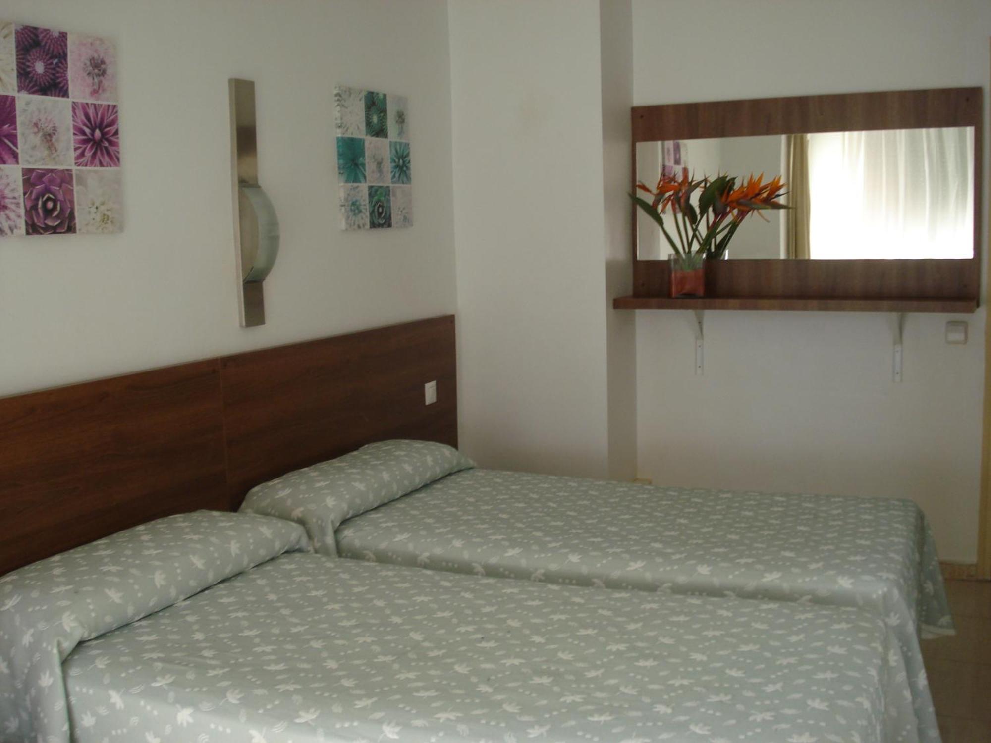 Hostal Margarita Pineda de Mar Pokoj fotografie